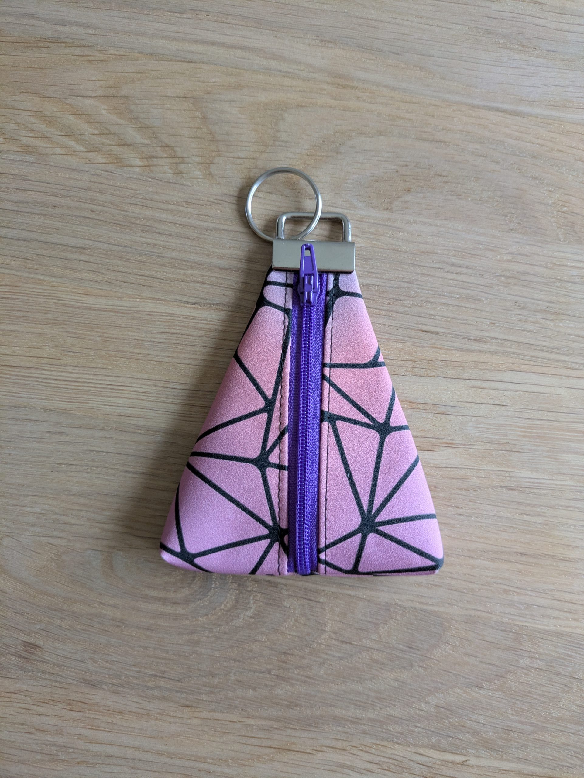 Porte-monnaie triangulaire